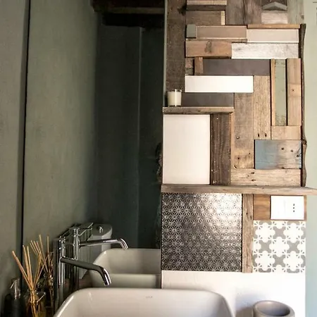 Ca Tugnin Dill Cich 아파트