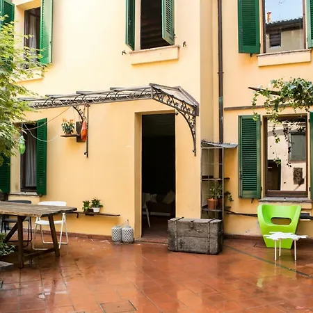 Ca Tugnin Dill Cich 아파트