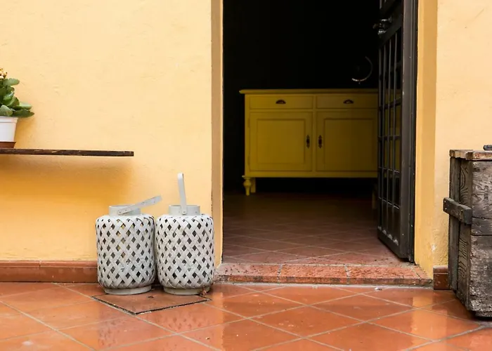 Ca Tugnin Dill Cich Apartman